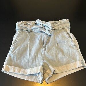 Women’s size 0 express shorts